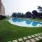 Situado en urb. privada con piscina