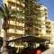 Apartamentos equipados e perto da praia
