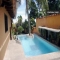 Casa tropical con piscina
