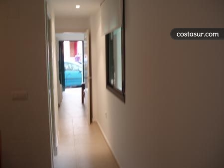 tc0179-1-3-gallery						